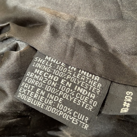 Vintage Belted Leather Jacket - Picture 15 of 16